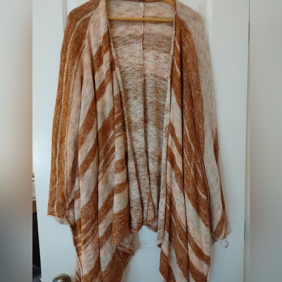 Free People Boho Striped Oversized Wrap/Cardigan~ Size L - Picture 3 of 13